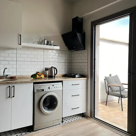 Aden Pet Aparthotel